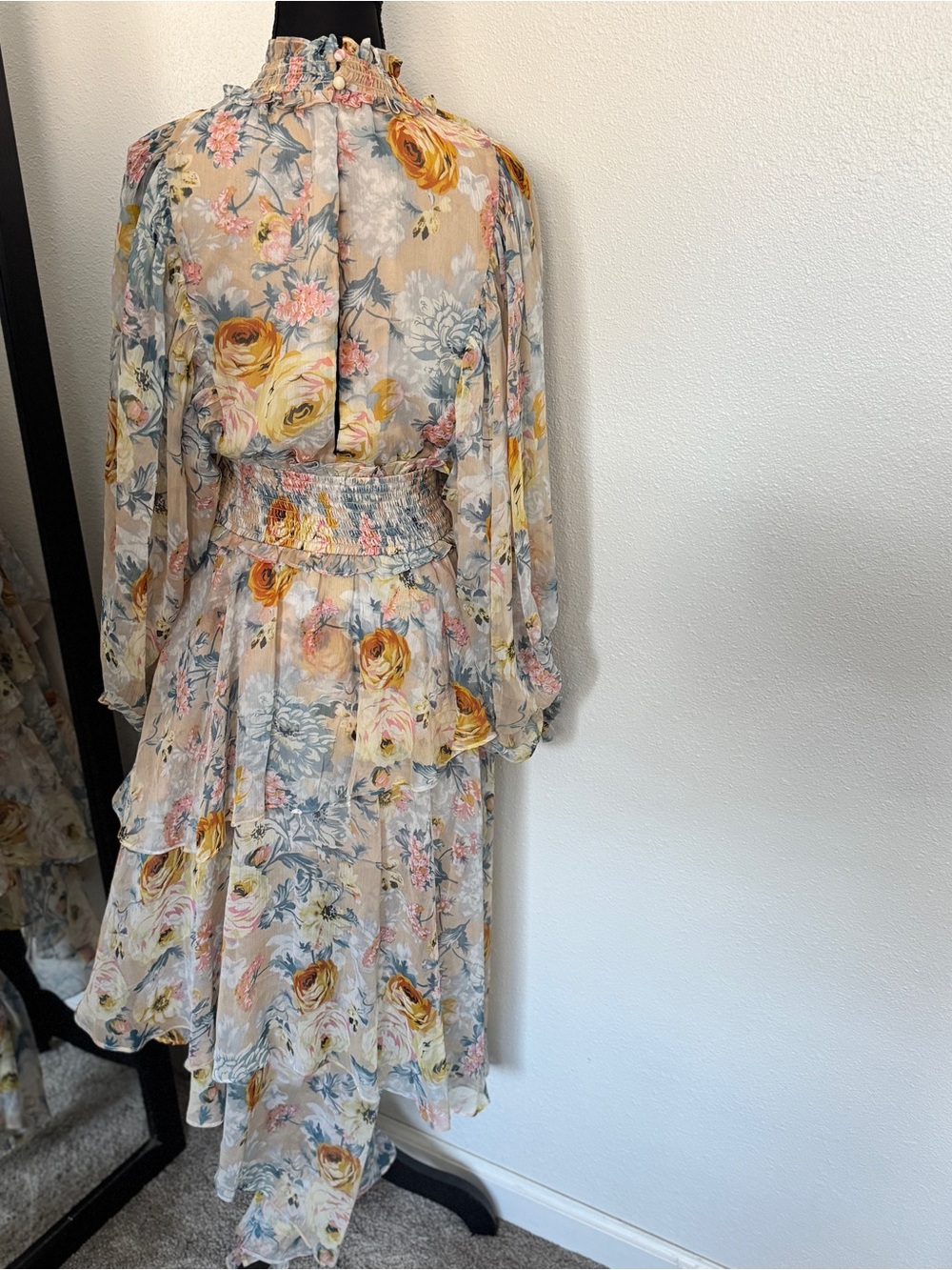 Elliatt Astrid Floral Chiffon High-Low Midi Dress S - Picture 3 of 6